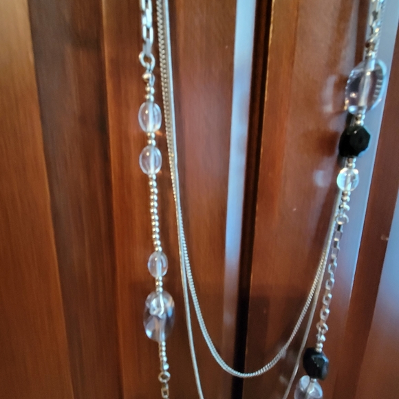 Silver Long Necklace Chain three layers with beads - Picture 4 of 10